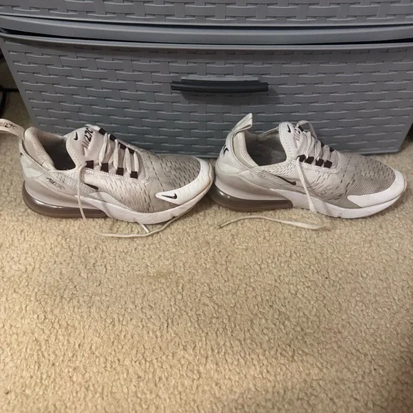 Nike Women's Air 270 White and Brown Sneakers - Picture 5 of 9